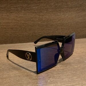 Louis Vuitton Black Sunglasses with Blue Lenses